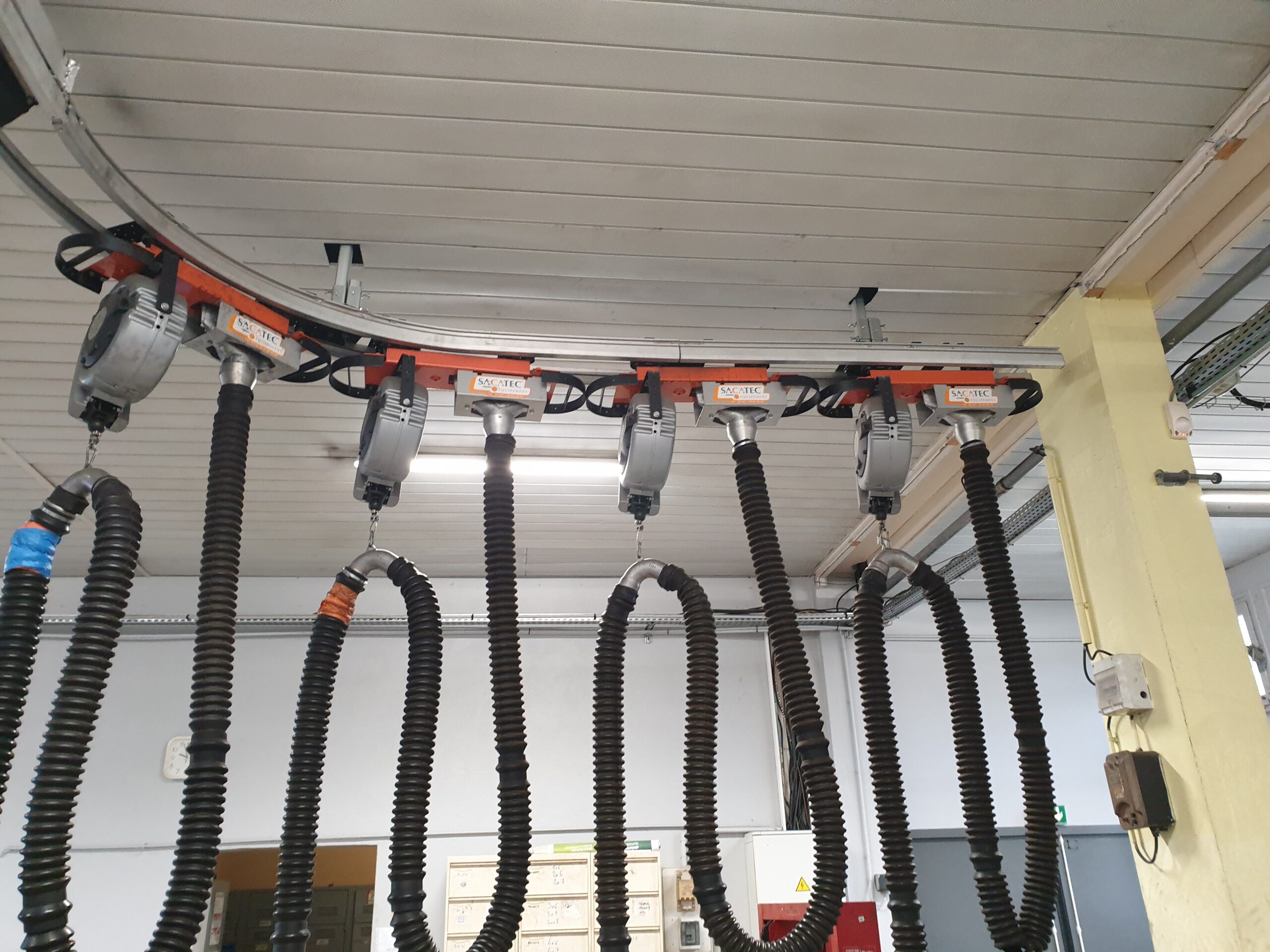 llda-distributeur-pieces-automobolies-utilitaire-cotes-darmor